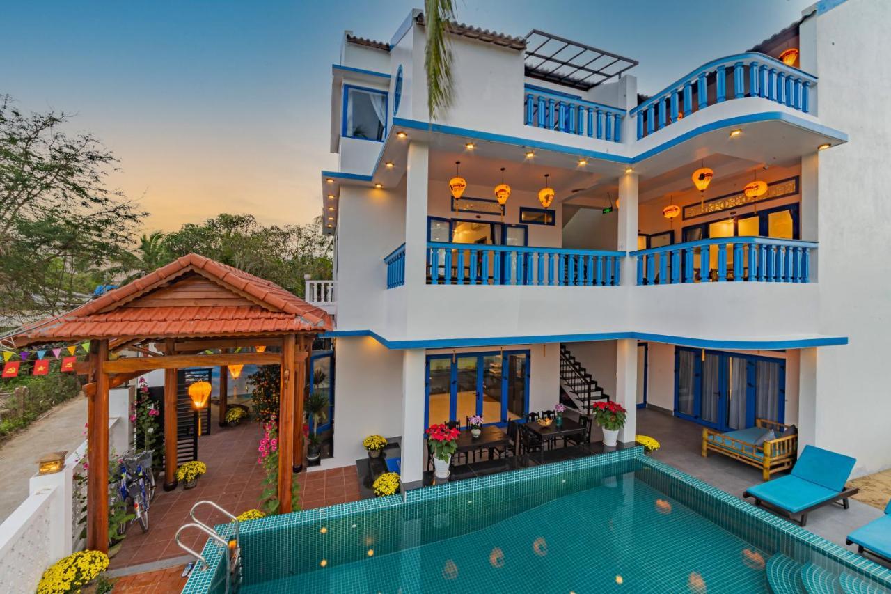 Local Beach Front Villas Tan Thanh Exterior photo